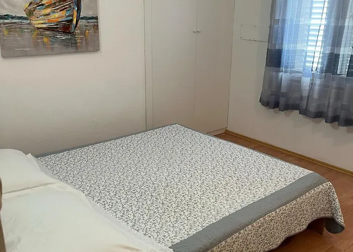 Lilly * Privlaka (Zadar)