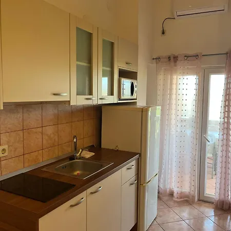 Lilly Апартаменты