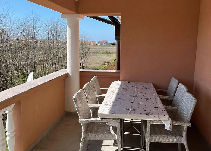 Апартаменты Lilly Привлака